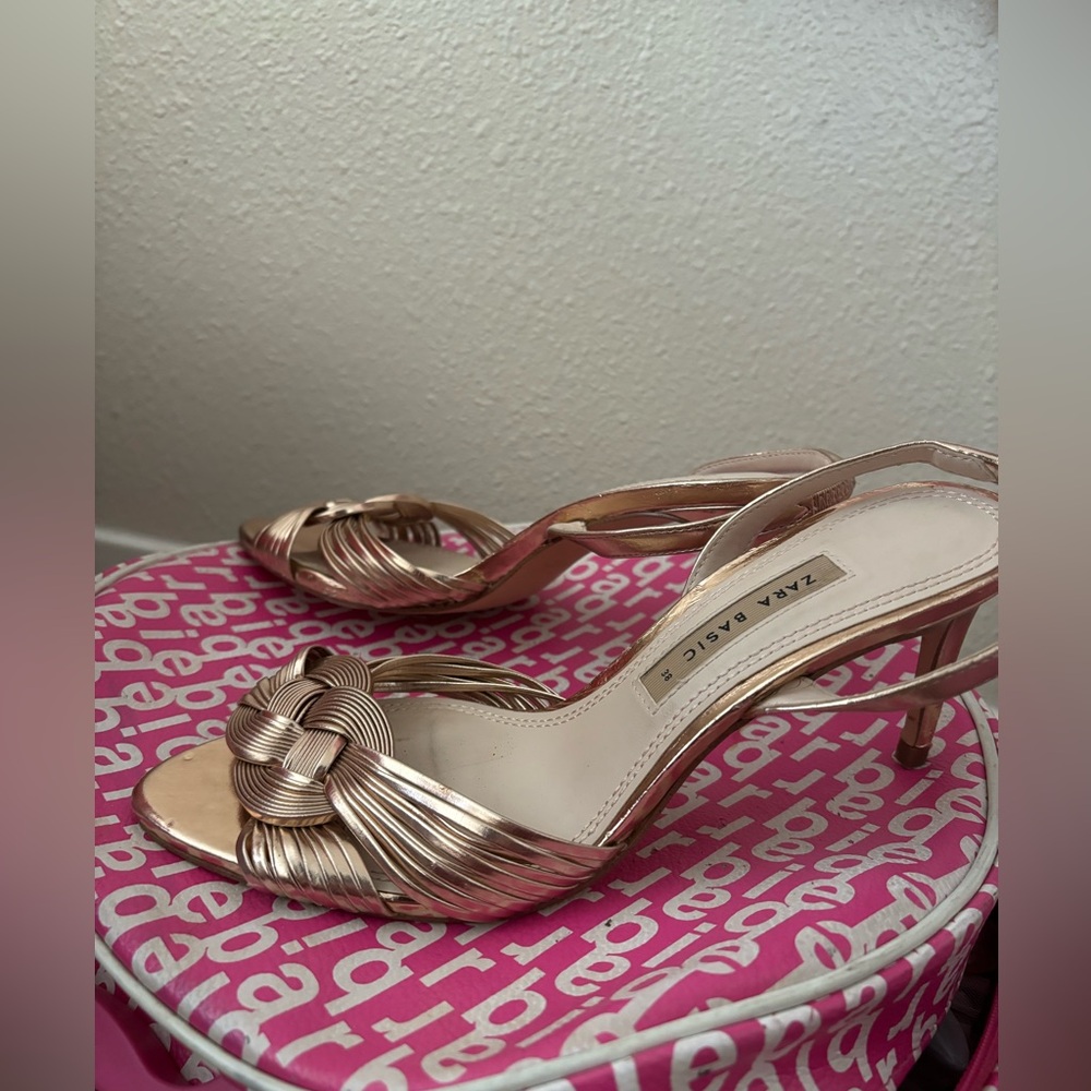 Zara Basic Collection Women’s Heel Sandals Metallic Pink Size 38 US 7.5